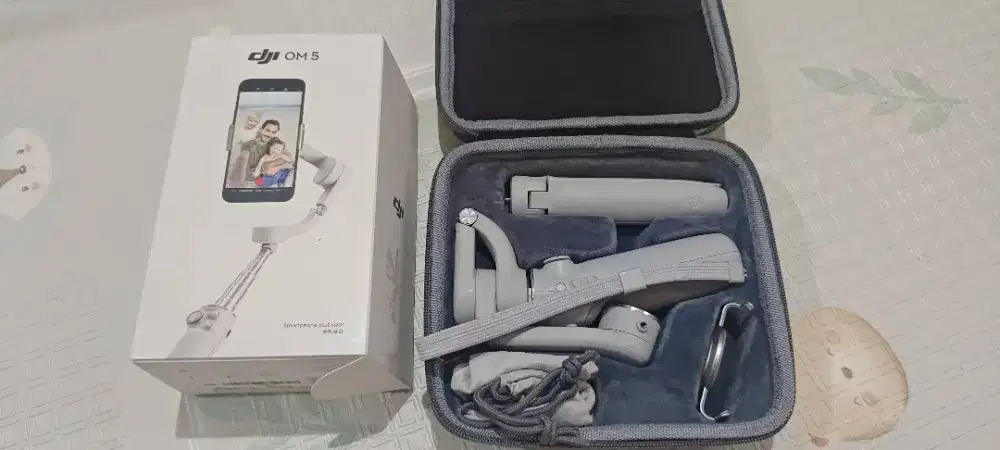 DJI Osmo Mobile 5 / OM5 Smartphone Gimbal Stabilizer - ATHENS GRAY