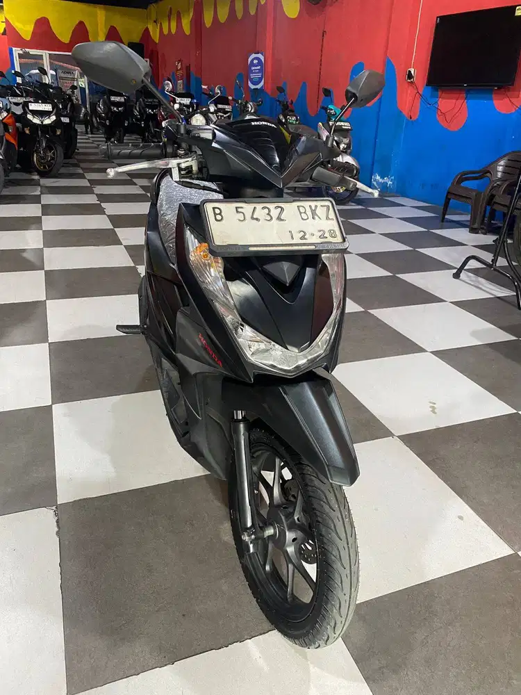 Honda Beat Deluxe Tahun 2023 DP 700