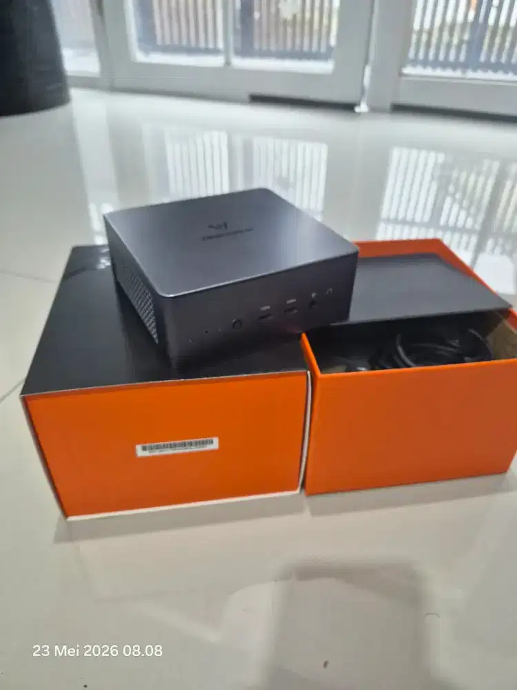 [Second Good] Mini PC Minisforum UM790 AMD Ryzen 9 7940HS DDR5 Fullset