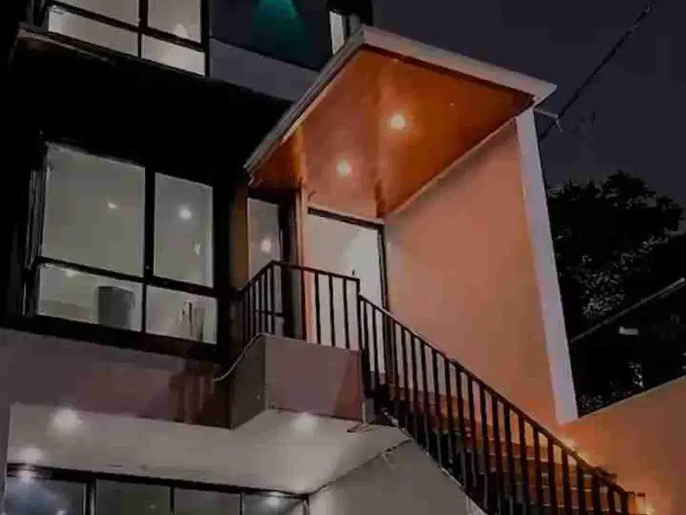 Rumah cash 3 lantai bangunan kokoh lokasi Bojong gede