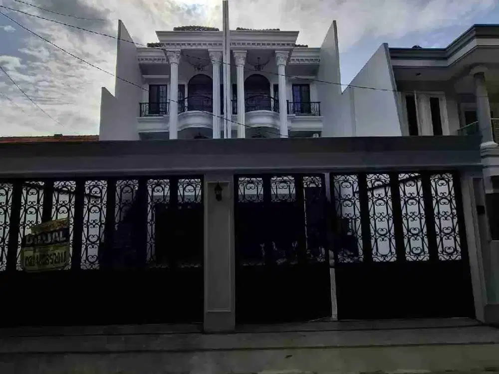 Dijual Rumah Mewah European Classic di Pejaten Barat Jakarta Selatan Full Furnish