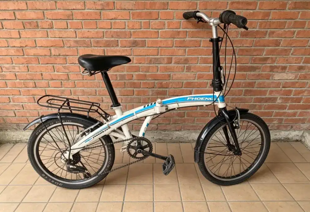 Sepeda lipat uk20 bekas