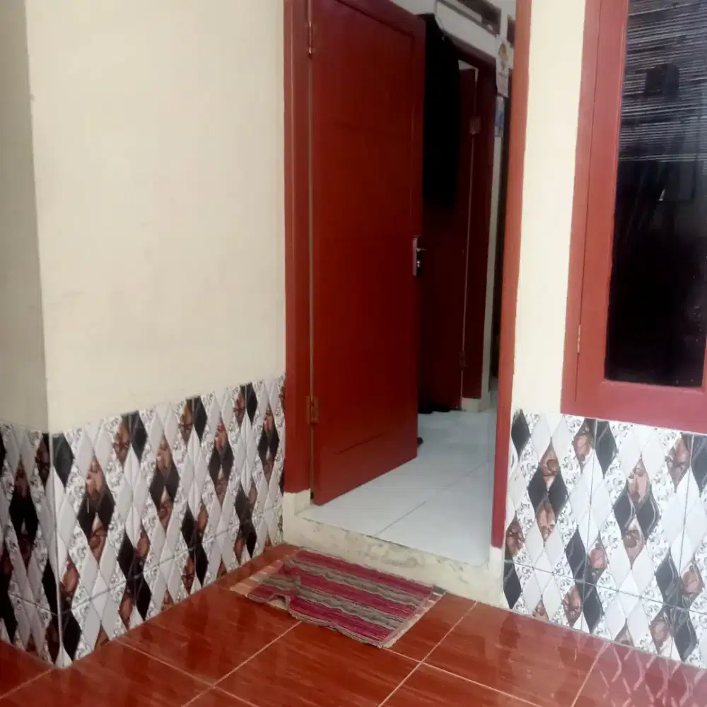 Di Jual Rumah Siap Huni Deket Stasiun , Angkot 07 di Cipayung Depok