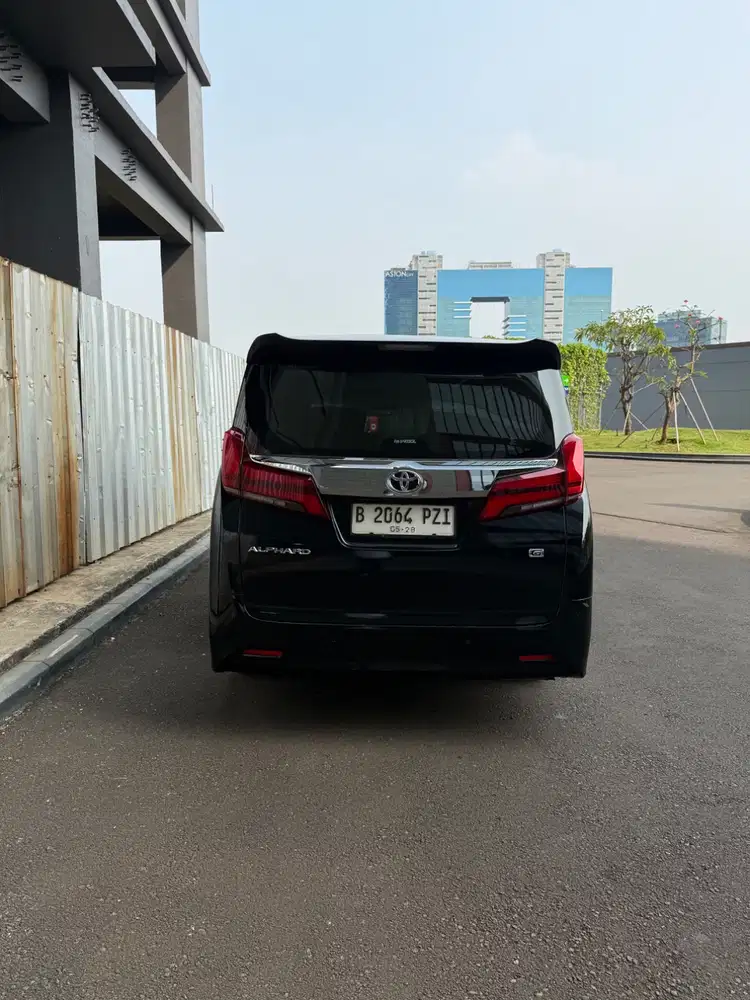 Jual Mobil Alphard Tahun 2023.Masih ORI