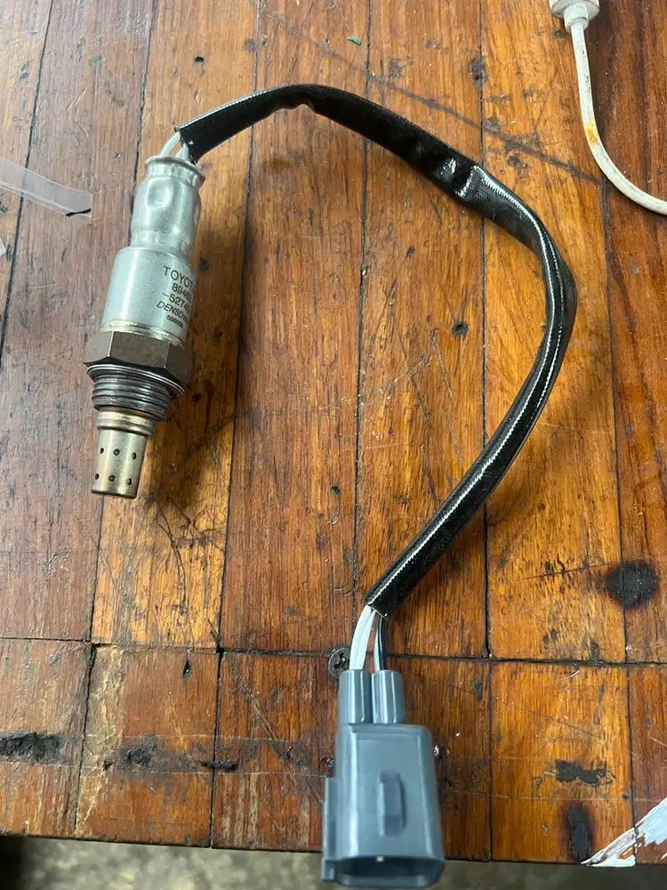O2 sensor kenalpot sienta