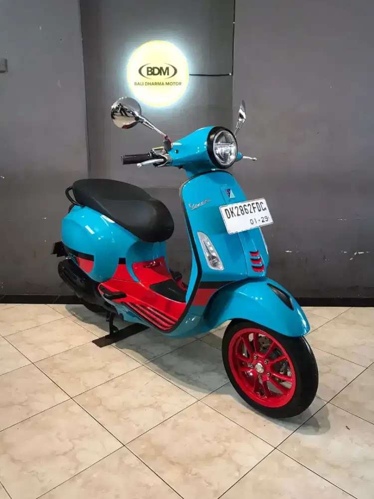 DP 500K / BUNGA MENURUN 2% / PIAGGIO VESPA PRIMAVERA S 150 TAHUN 2023