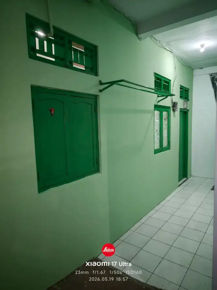 DiKontrakan dengan Luas 52m2 (Lantai Bawah) - 1KM - 1KT - Bebas Banjir