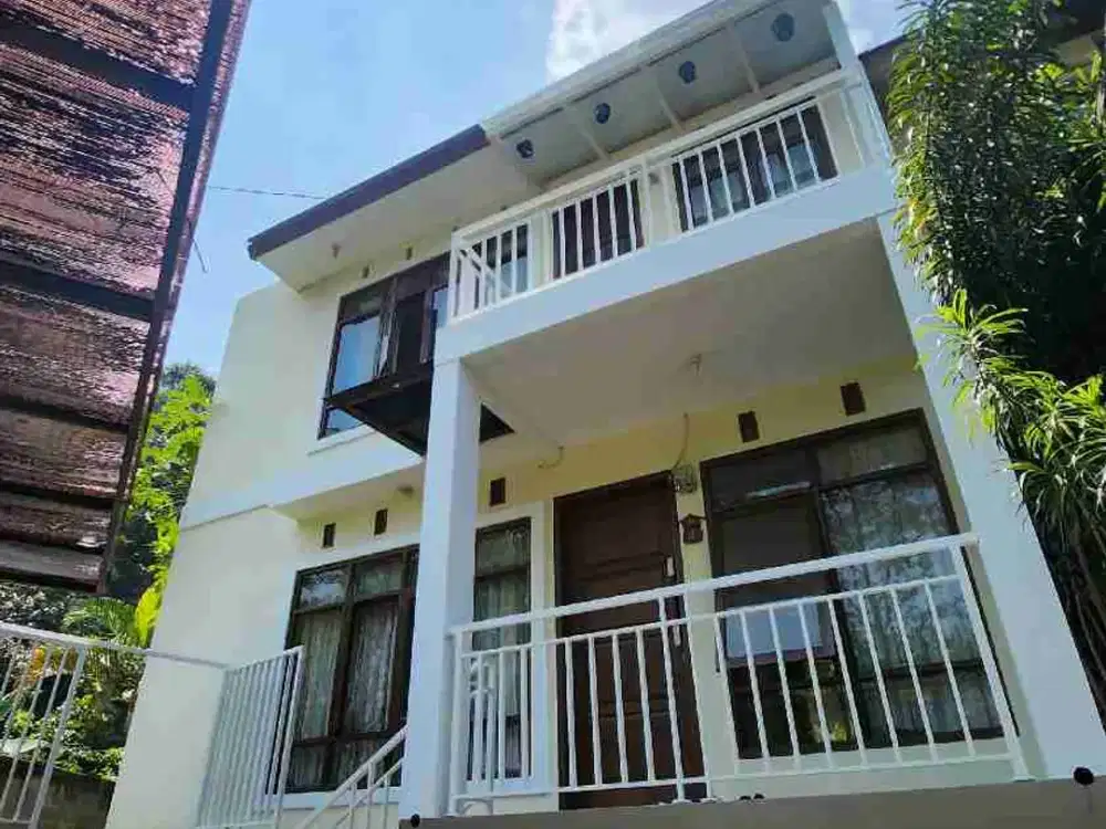 Rumah Villa Jatihandap