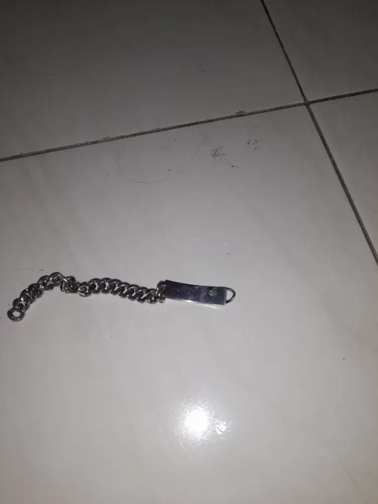 Jual Gelang rante.liat benar2. apa ada nya