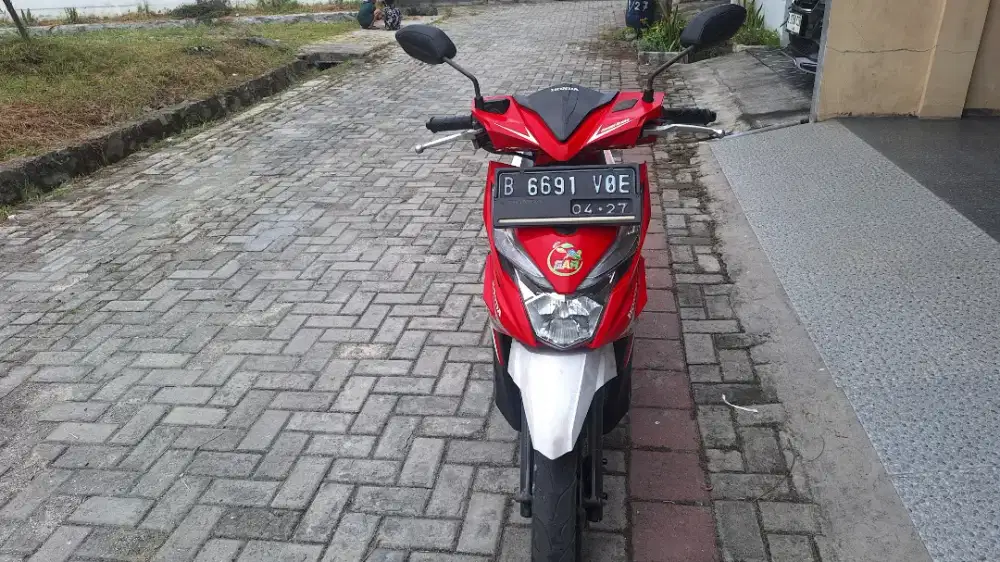 Honda Beat 2017 CBS-ISS (tipe tertinggi)