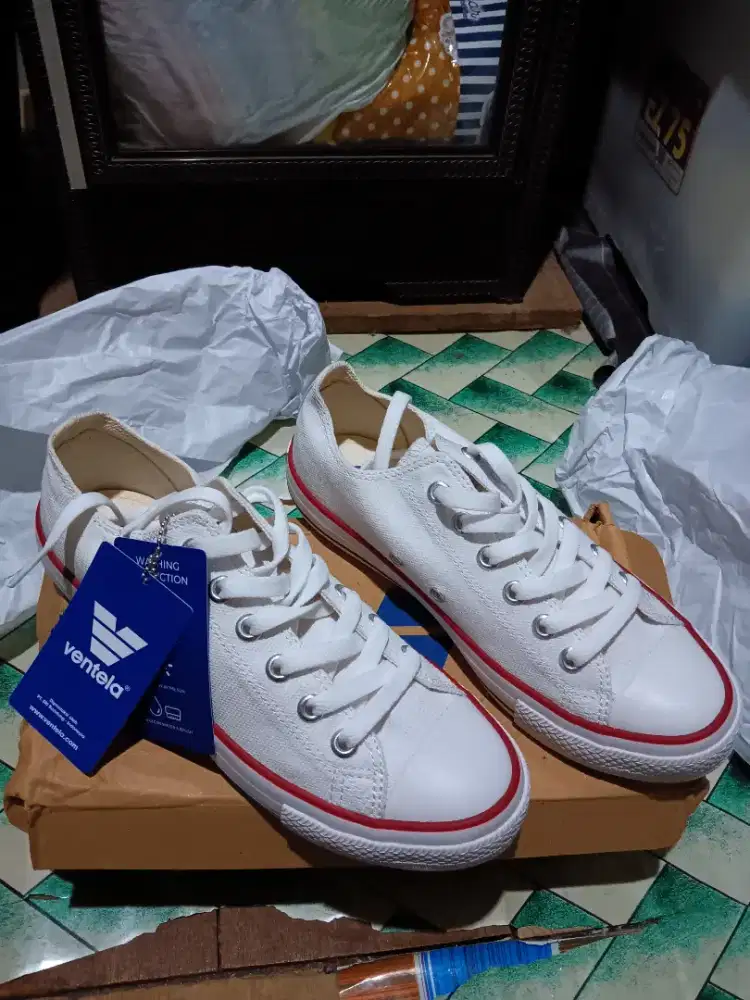 DI JUAL SEPATU VENTELA ETHNIC LOW WHITE