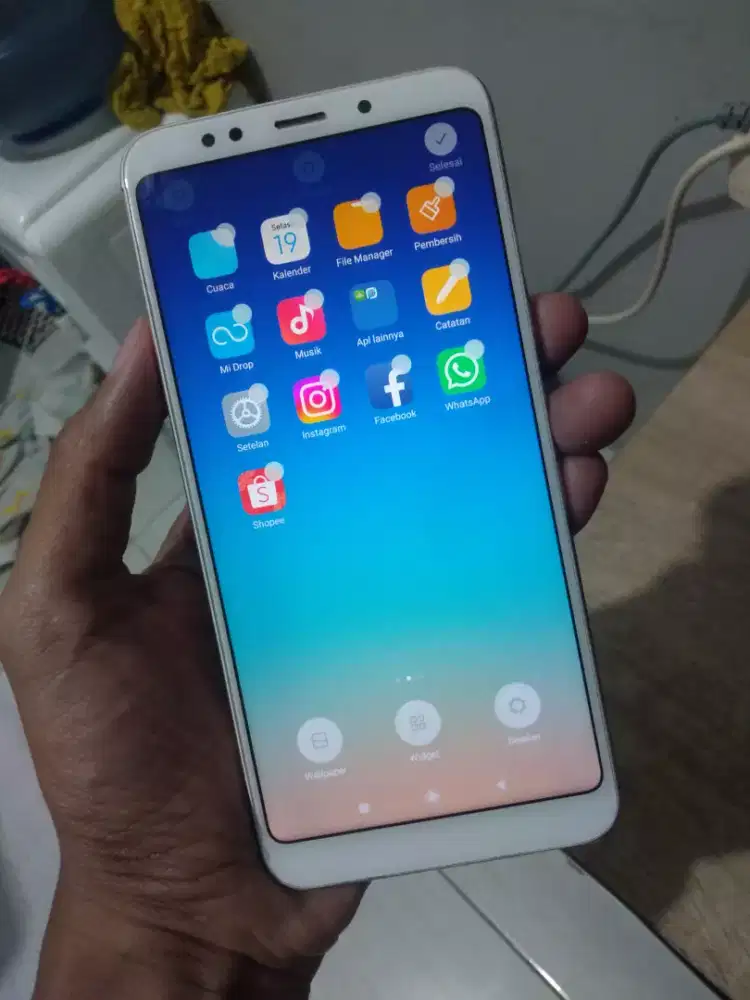 Redmi 5 Plus Istimewa