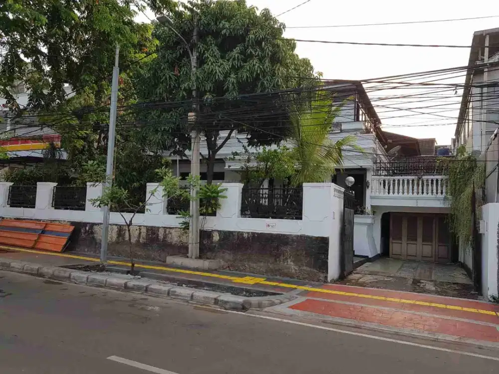 Dijual Cepat Rumah Kantor Tebet Jakarta Selatan Bisa Nego