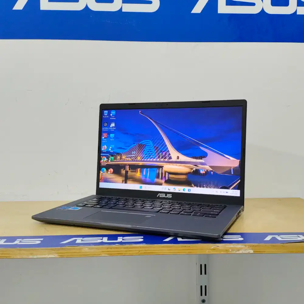 Laptop Second ASUS P1412CEA Intel Core I5-1135G7 (8GB/SSD 512GB)