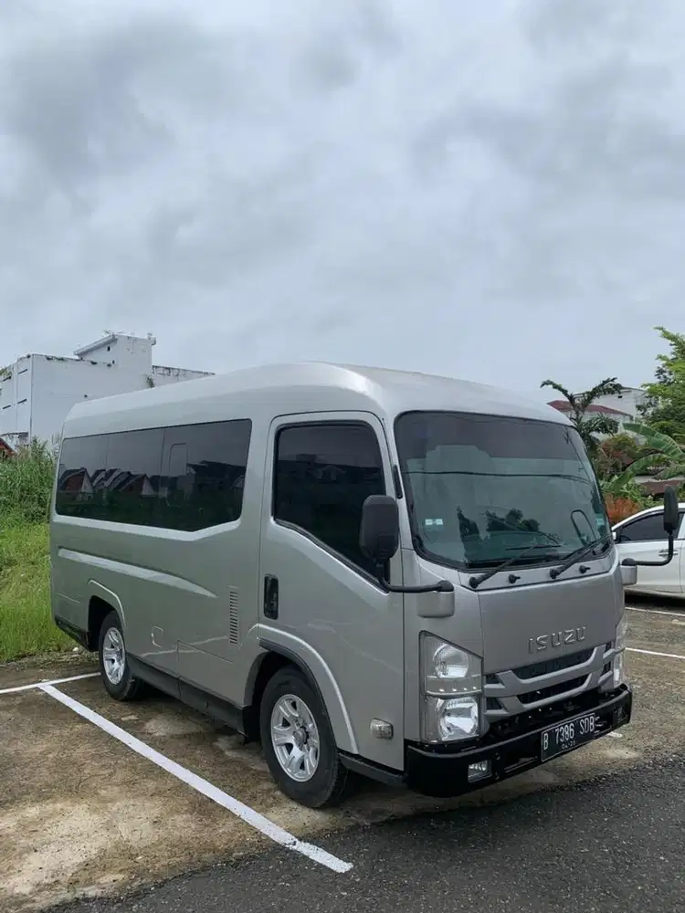 Elf minibus karoseri by new armada