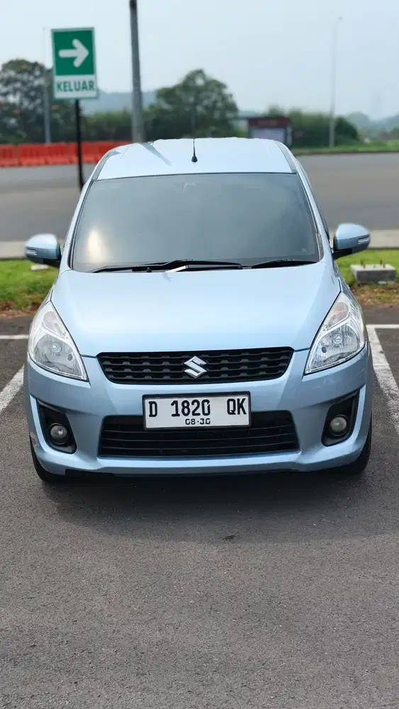 Suzuki Ertiga GL 2012