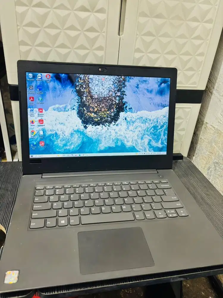 Lenovo V130-14IKB i3 RAM 4GB SSD 256GB