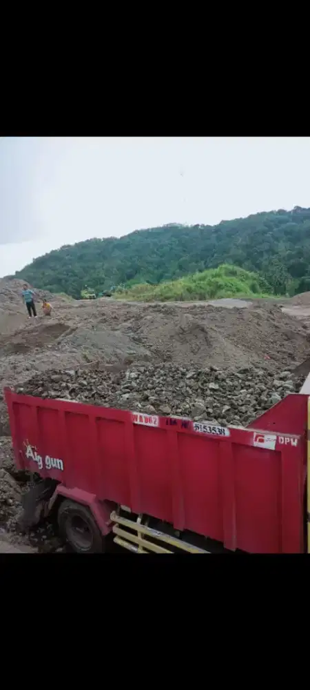 Batu belah sirdam makadam split Pasir urug pasir pasang