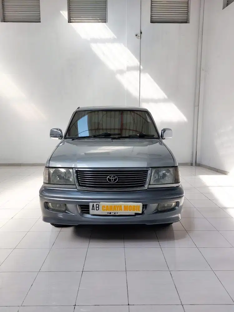 Toyota Kijang Krista Diesel MT 2001