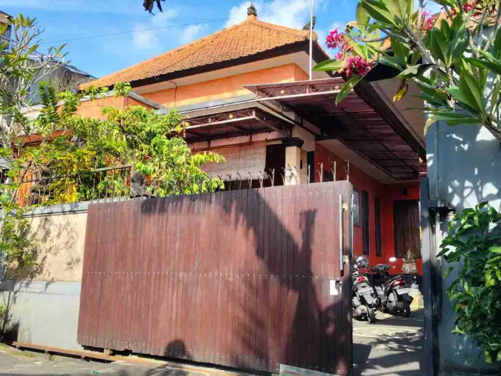 RUMAH MINIMALIS LANTAI I DI SREA BUDUK CICA KONDISI BAGUS TERAWAT