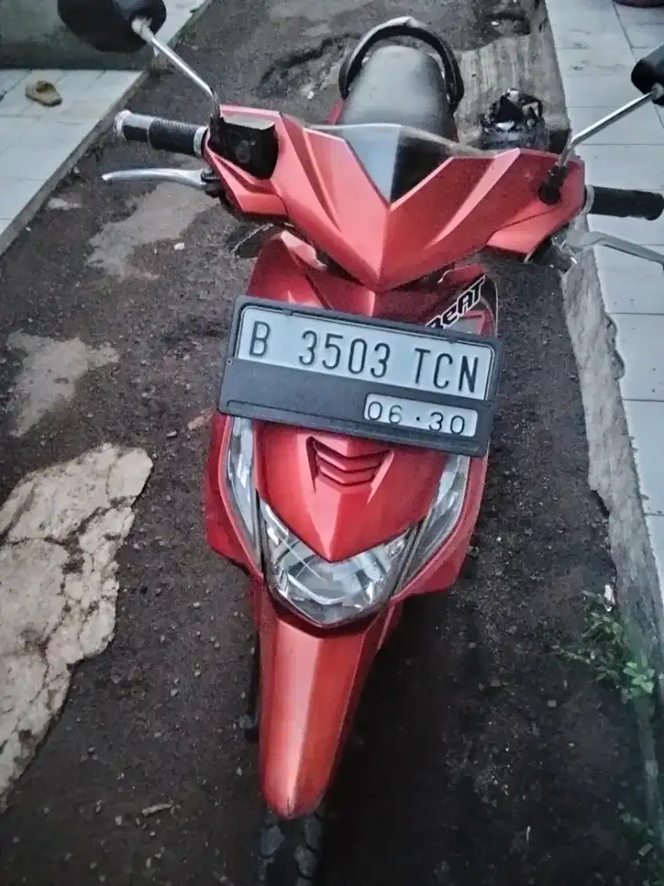 Di jual beat karbu tahun 2010 BLN 6 plat jakarta timur