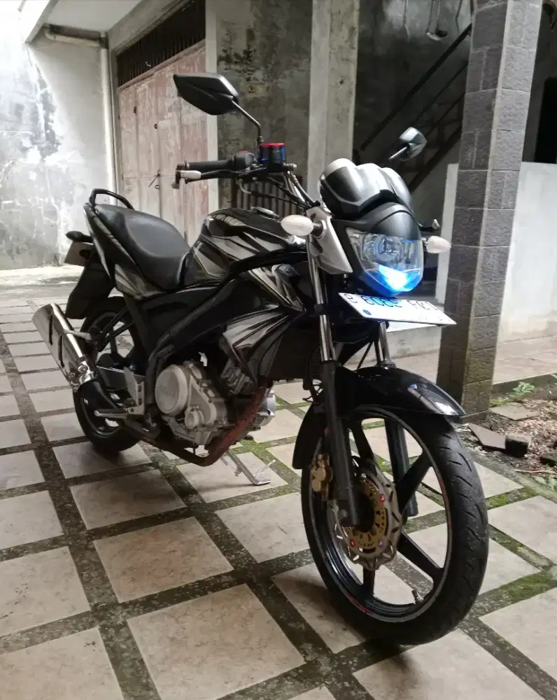 Yamaha vixion old good condition