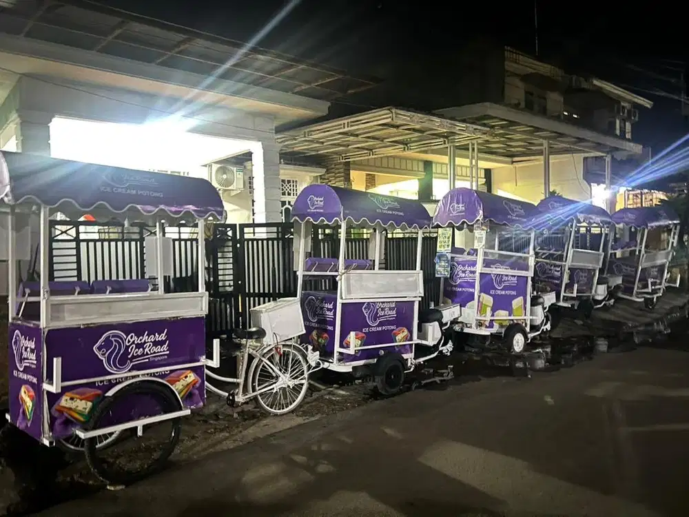 Di cari karyawan jaga es krim