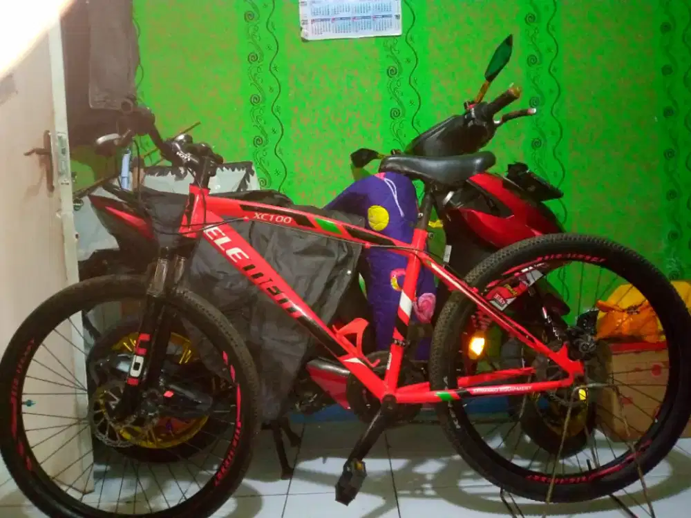 Sepeda MTB ELEMENT XC100 ukuran 26in.di Jagakarsa Jakarta Selatan