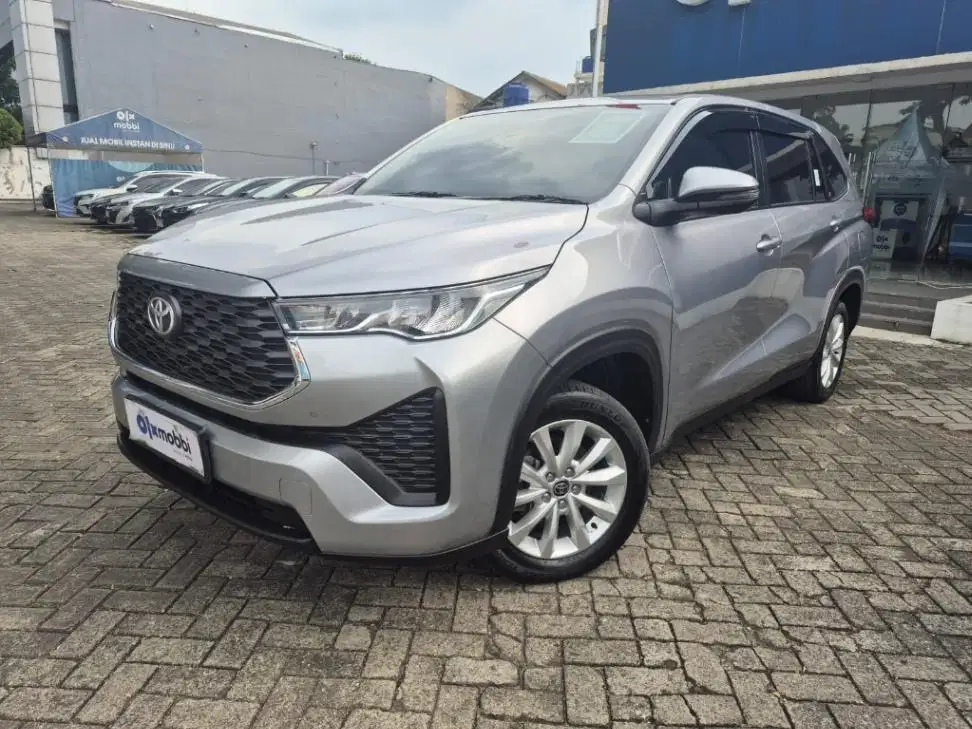 DP MURAH Toyota Kijang Innova 2.0 Zenix V CVT Bensin-AT Silver C1BUT