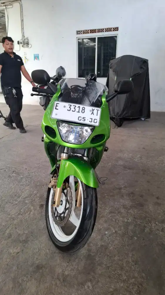 Kawasaki Ninja RR Old CBU