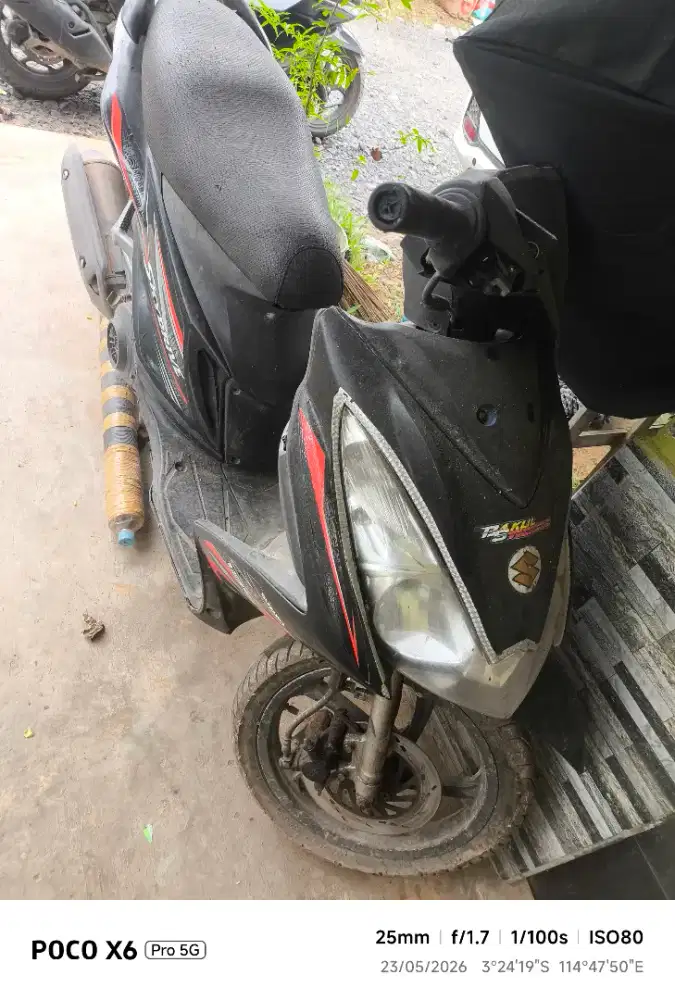 Dijual seadanya kendaraan Suzuki SkyDrive 2010.