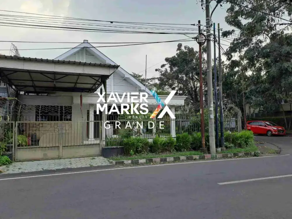 Rumah Kawasan Ijen Posisi Hook Strategis