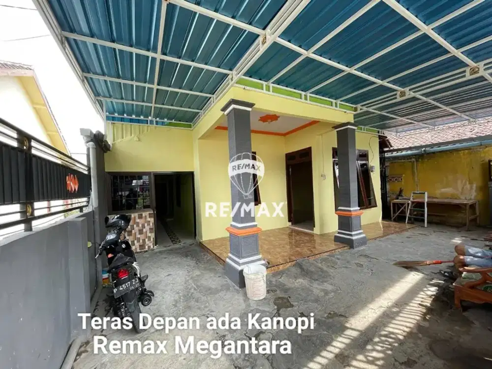 DI JUAL CEPAT! RUMAH DEKAT STADION DIPONEGORO, BANYUWANGI