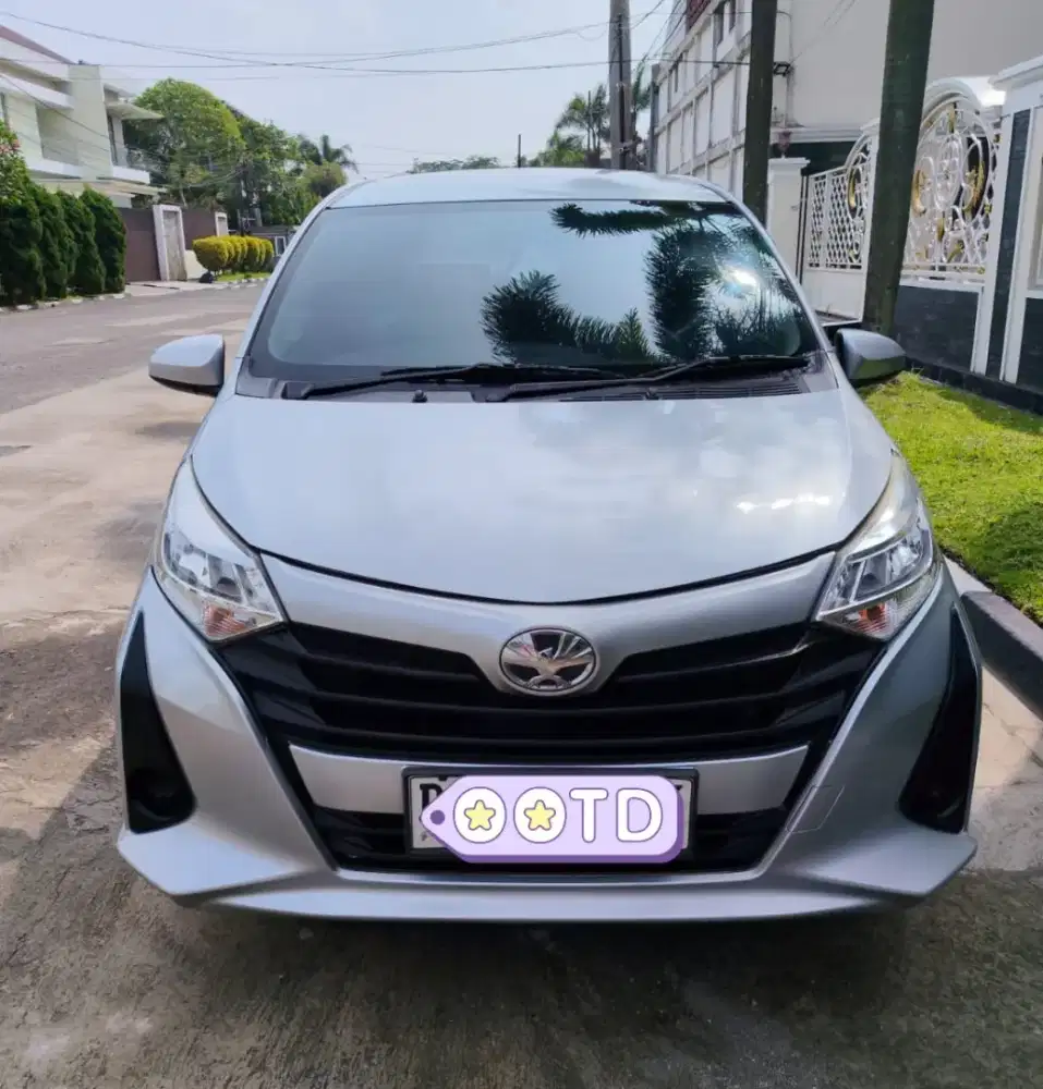 MOBIL BEKAS CALYA