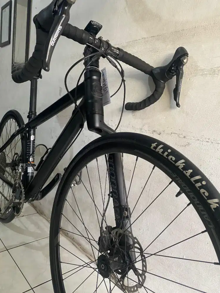 Sepeda Road Bike Shimano Cannondale Badboy5 (Lefty Single Fork)