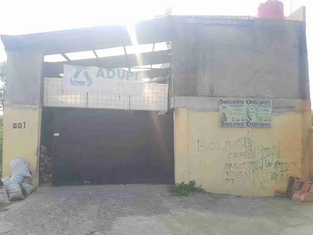 Gudang murah di sayap taman kopo indah