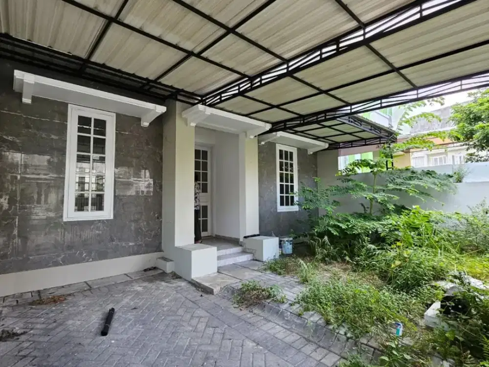 Rumah Villa Sentra Raya Citraland Utama