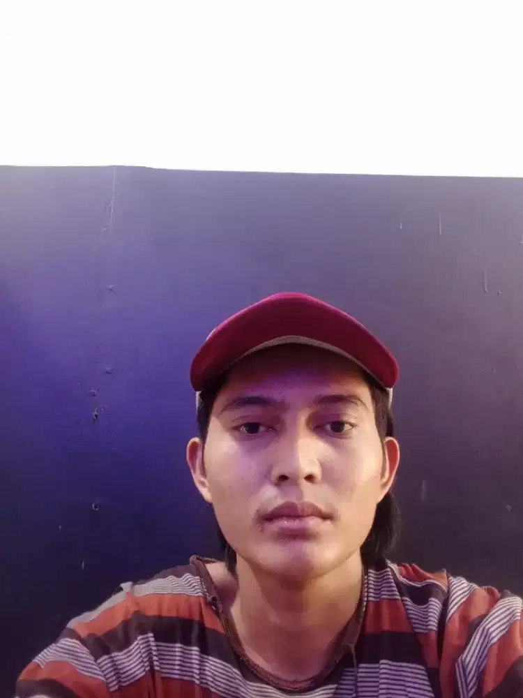 Lagi cari kerja an jaga dagangan gpp yang penting halal