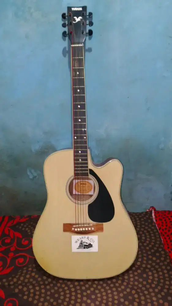 jual gitar yamaha f310