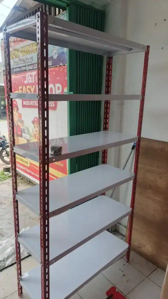 Rak gudang siku besi