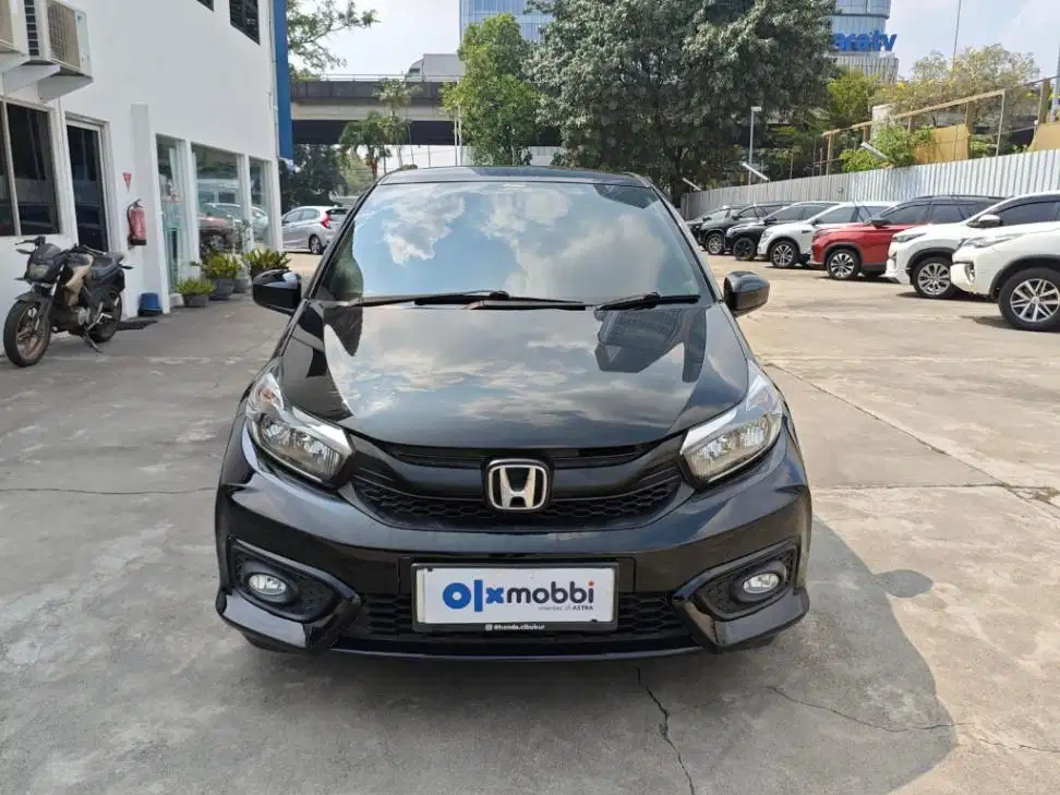 DP MURAH - Honda Brio Satya 1.2 E Bensin-AT 2022 Hitam
