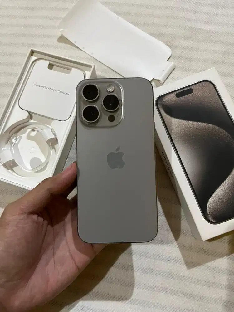 Iphone 15 pro 256gb ibox bh89% natural titanium