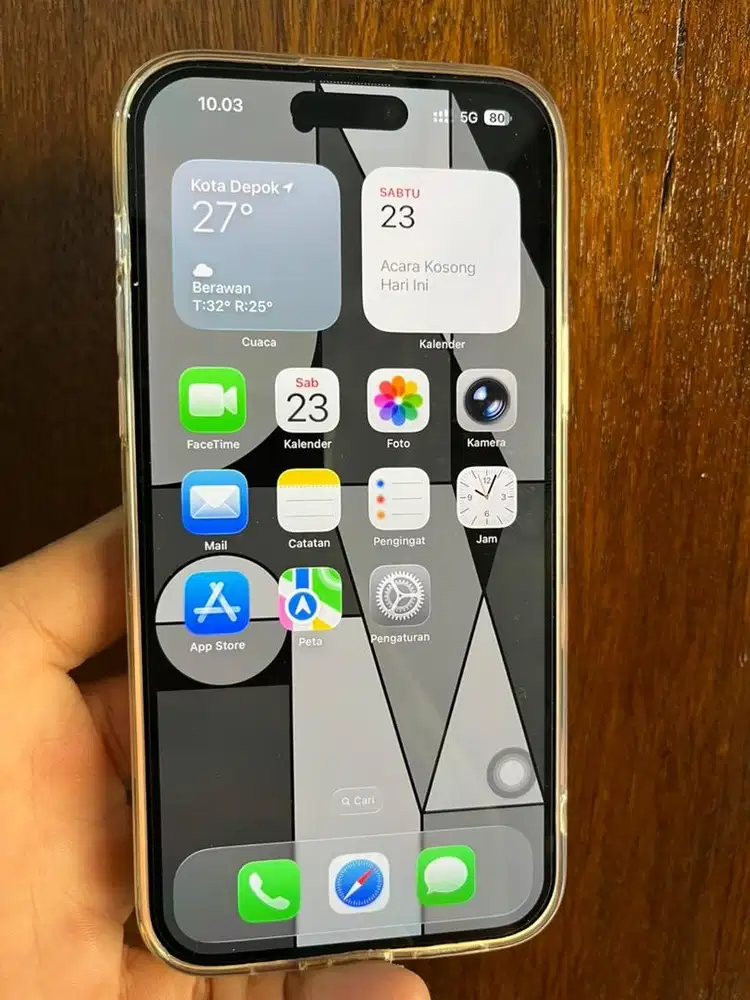 Iphone 15 plus normal simEsim on 5G
