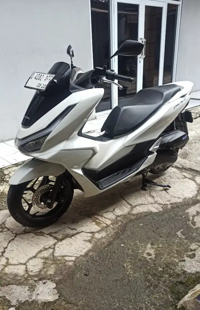 PCX CBS 2025 kumplit km 7 Ribu mulus