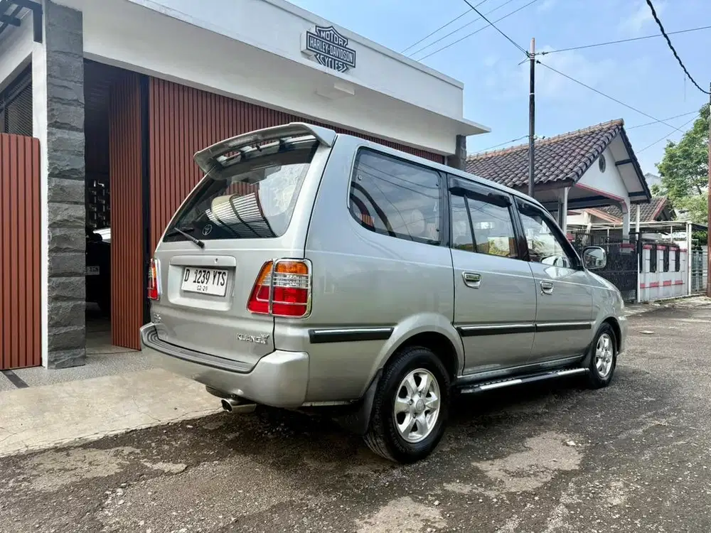 Superr antik toyota kijang LGX 1.8 mt 2004