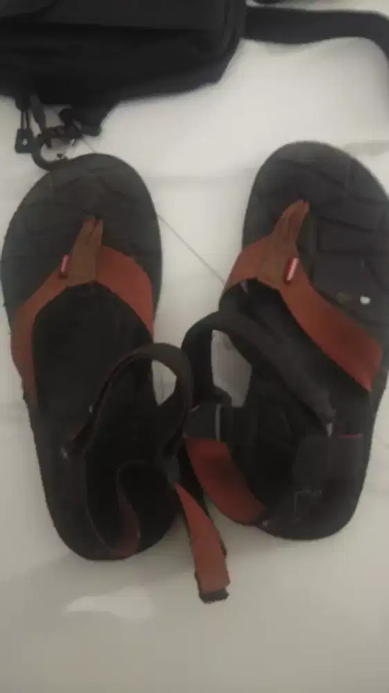 Sendal gunung homiyped 40 ada sepatu cewe37+tas tools