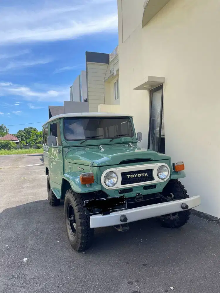 Di Jual Toyota Landcruiser FJ40 V6 Hardtop