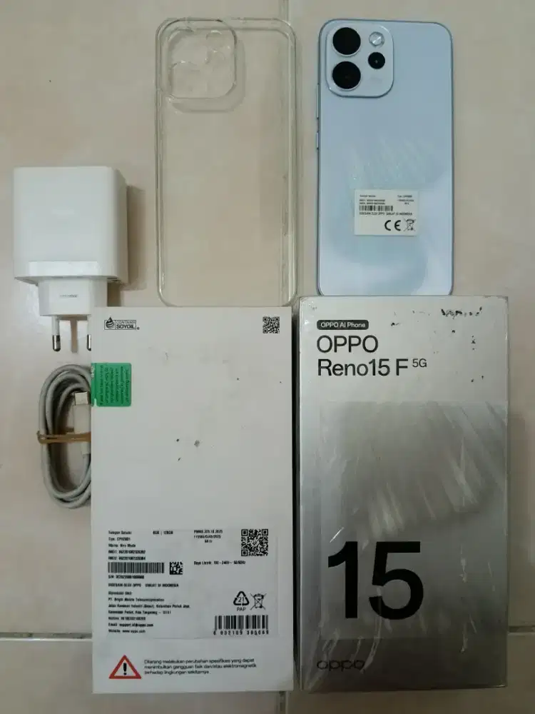 Oppo Reno 15F 5G seperti baru