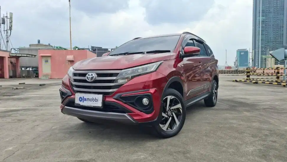 Pajak Panjang - Toyota Rush 1.5 GR Sport Bensin-AT 2022
