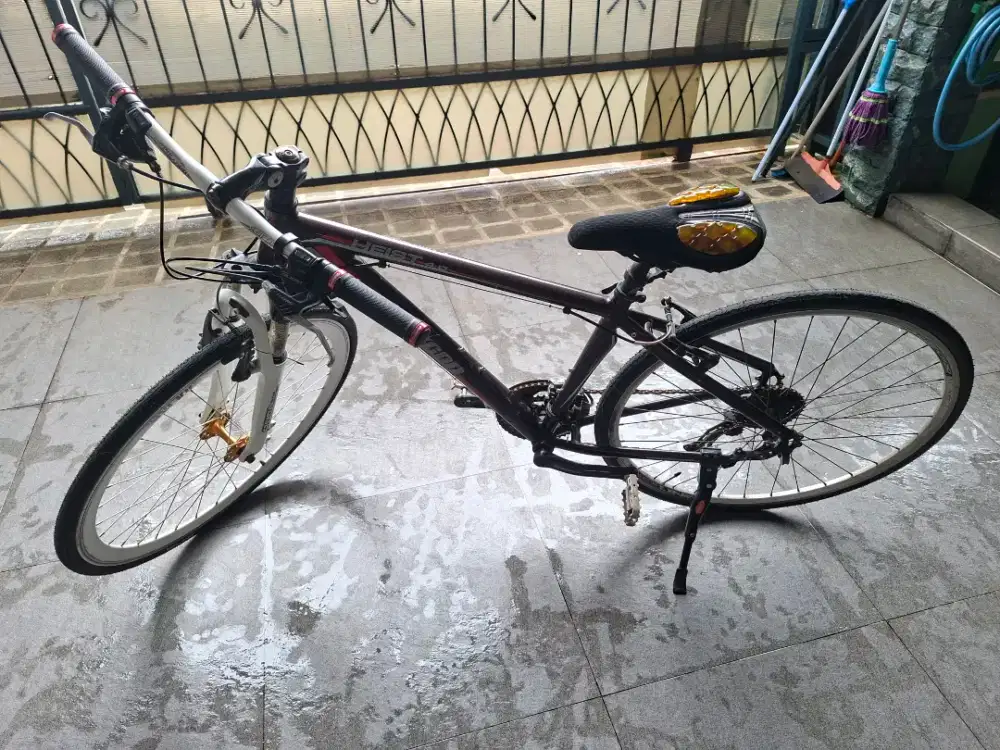 Sepeda Polygon Heist 4.0 second